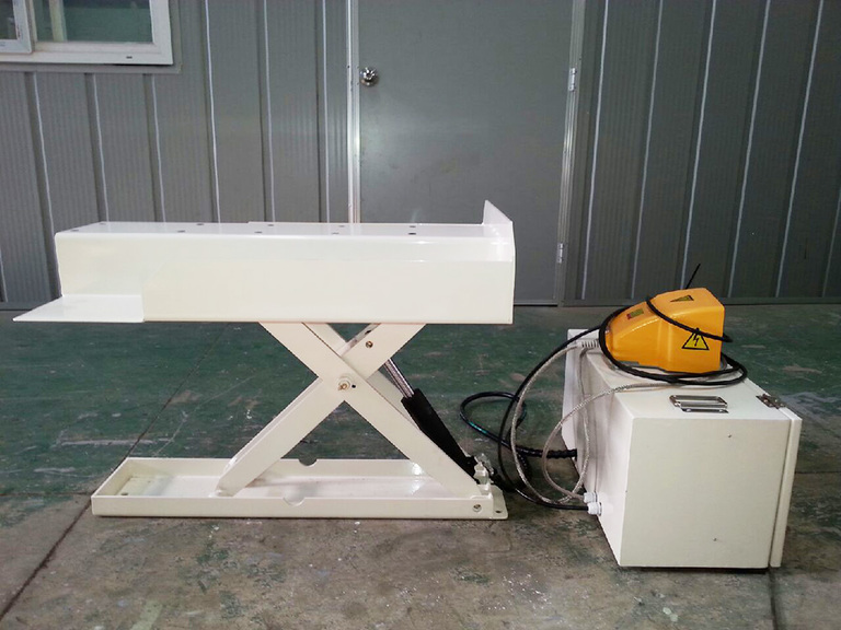 저상식테이블리프트