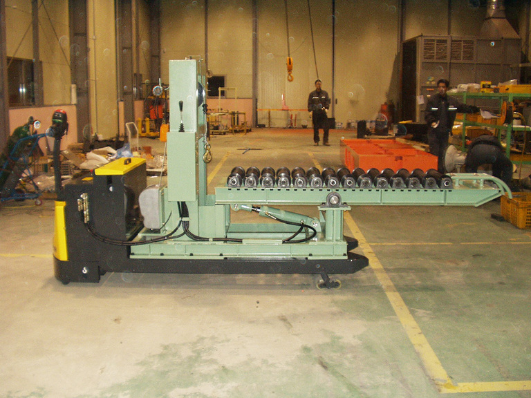 인고트 투입지게차