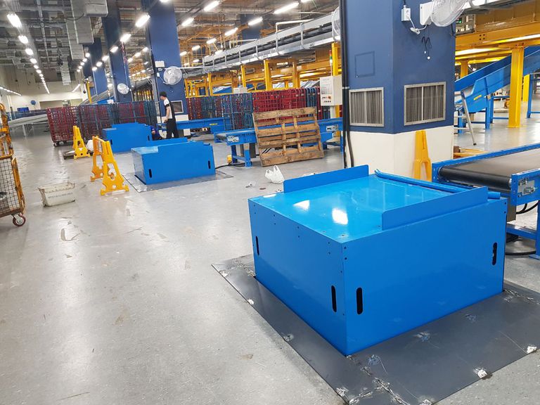 우편집중국 택배용작업리프트